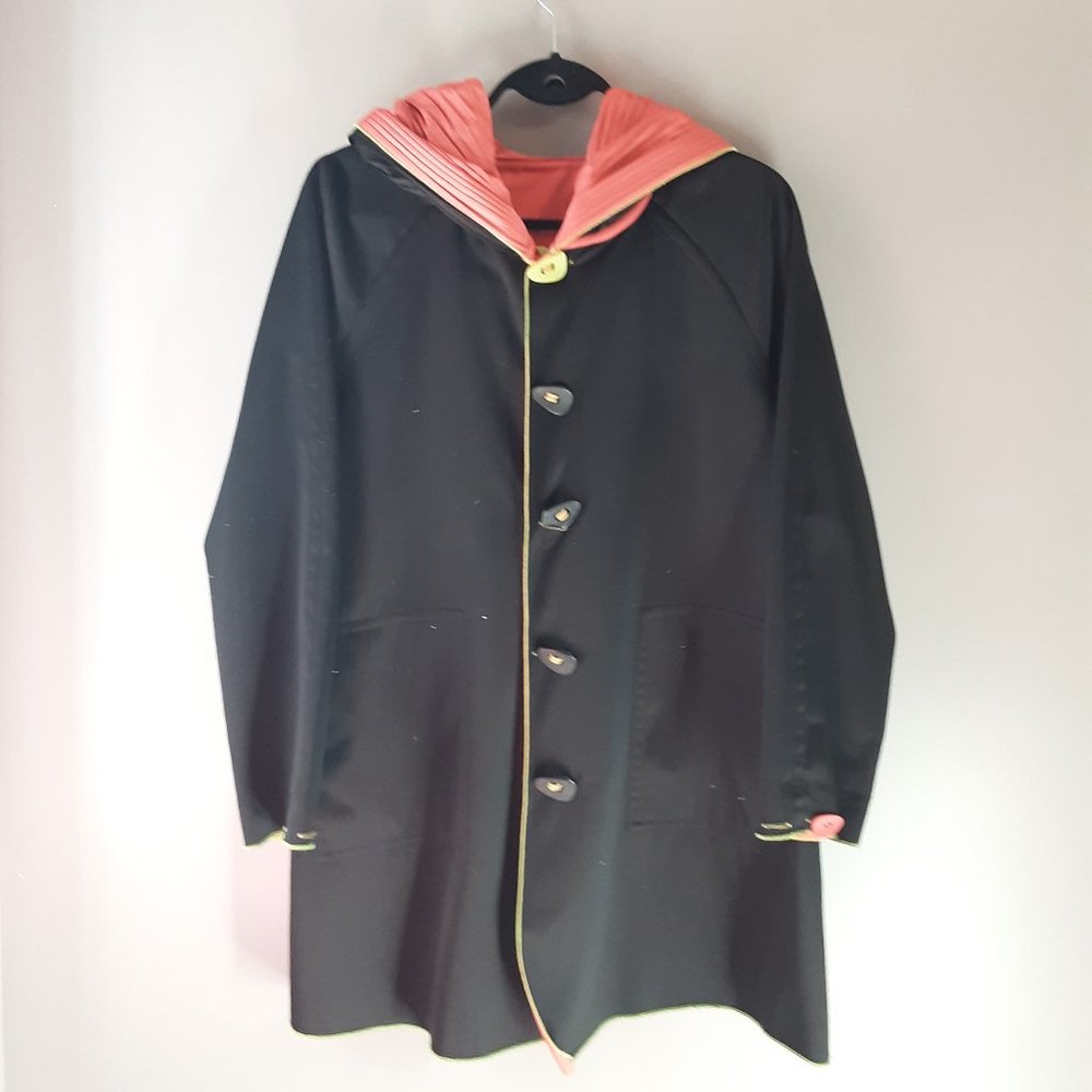 UBU Reversible Button Parisian Coat Black & Coral Size Small